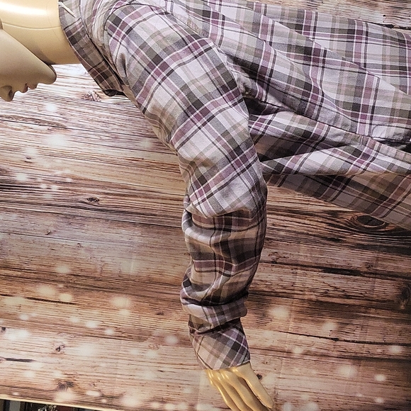 NWOT L.L.Bean Women's Long Sleeve Plaid Flannel Button Down pocke Shirt Size XS - Picture 6 of 10